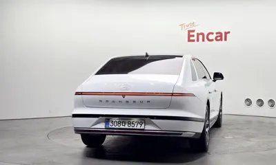Hyundai Grandeur 2024, 32899 км, за 32990000 KRW - фото 4