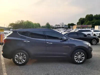 Hyundai Santafe 2017, 185320 км, за 9990000 KRW