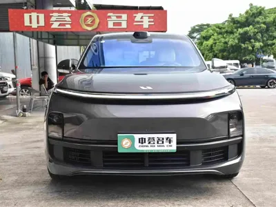 Li Auto Li L9 2022, 70000 км, за 214500 CNY