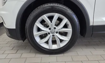 Volkswagen Tiguan 2020, 94083 км, за 13071.91 USD - фото 5