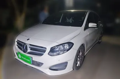 Mercedes-Benz B-Class · 2015 год