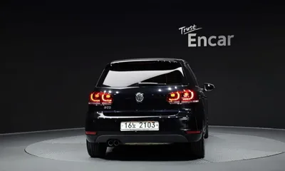 Volkswagen Golf 2011, 102744 км, за 7990000 KRW
