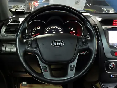 Kia Sorento 2013, 106131 км, за 8400000 KRW - фото 11