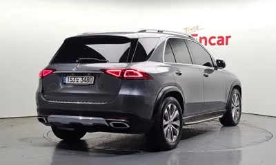 Mercedes-Benz GLE-Class 2021, 62725 км, за 56500000 KRW - фото 2