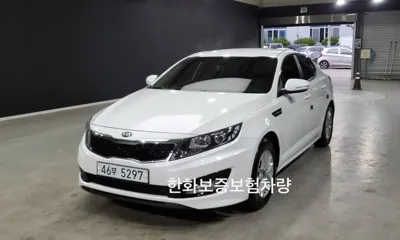 Kia K5 · 2013 год