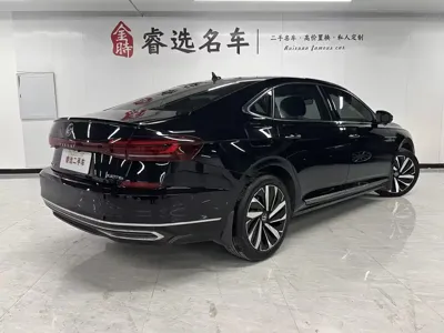 Volkswagen Passat 2022, 41000 км, за 107800 CNY - фото 4