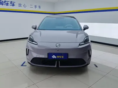 MG MG4 2025, 9900 км, за 73400 CNY