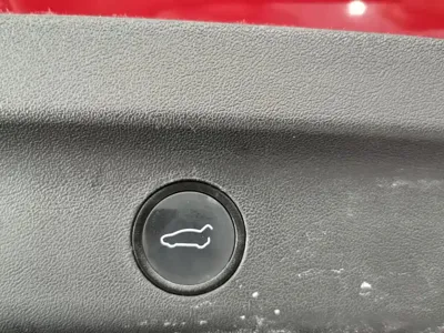Tesla Model Y 2022, 61800 км, за 155800 CNY - фото 29