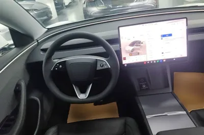 Tesla Model 3 2025, 100 км, за 249363.11 CNY - фото 18