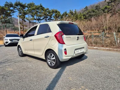 Kia Morning 2015, 128673 км, за 3990000 KRW