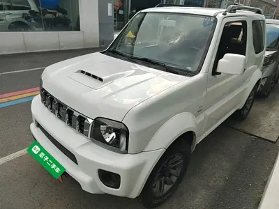 Suzuki Jimny 2018, 72400 км, за 90100 CNY