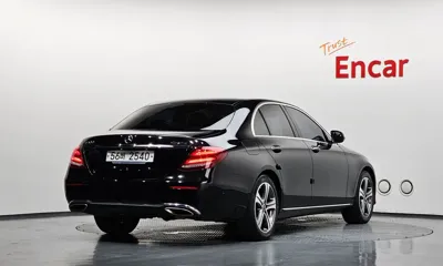 Mercedes-Benz E-Class 2019, 130140 км, за 19300000 KRW