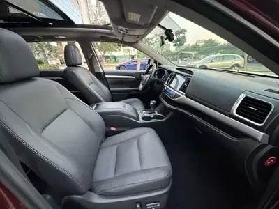 Toyota Highlander 2015, 130000 км, за 79800 CNY - фото 9