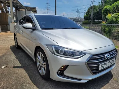 Hyundai Avante · 2018 год