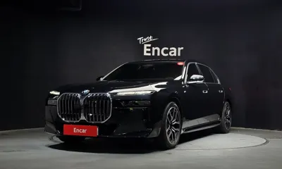 BMW 7-Series · 2024 год