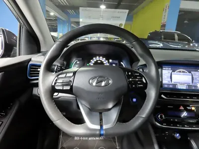 Hyundai Ioniq 2017, 77561 км, за 12000000 KRW - фото 11