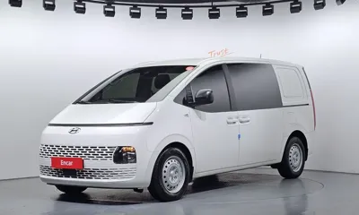Hyundai Staria · 2022 год