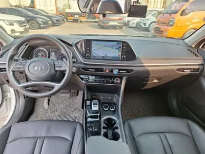 Hyundai Sonata 2022, 48060 км, за 13990000 KRW