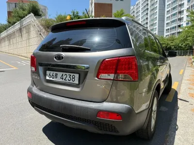 Kia Sorento 2011, 137928 км, за 5600000 KRW