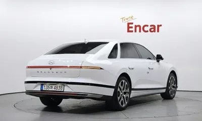 Hyundai Grandeur 2026, 6004 км, за 38500000 KRW