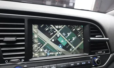 Hyundai Avante 2018, 80080 км, за 9900000 KRW - фото 15
