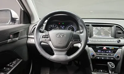 Hyundai Avante 2017, 88130 км, за 6900000 KRW - фото 13