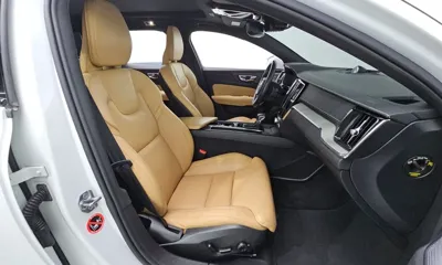 Volvo V60 2019, 95872 км, за 25000000 KRW - фото 26