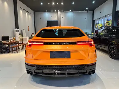 Lamborghini Urus 2023, 15000 км, за 2650000 CNY - фото 6