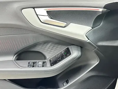 Audi 奥迪A5L 2026, 1300 км, за 235000 CNY - фото 23
