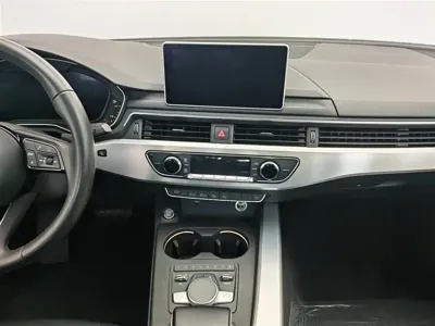 Audi A4L 2019, 60700 км, за 92800 CNY - фото 12