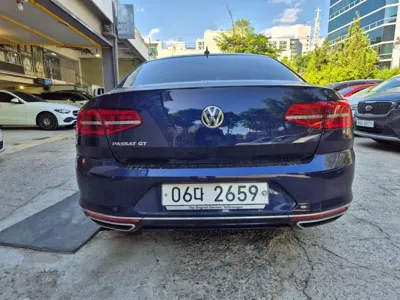 Volkswagen Passat 2018, 88000 км, за 19000000 KRW