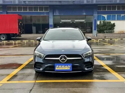Mercedes-Benz A-Class 2019, 140000 км, за 63800 CNY