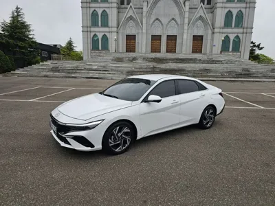 Hyundai Avante 2024, 15225 км, за 23600000 KRW
