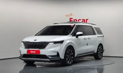 Kia Canival · 2021 год