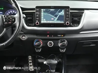 Kia Stonic 2019, 89273 км, за 11300000 KRW - фото 14
