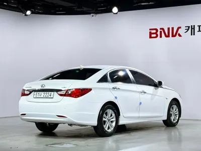 Hyundai Sonata 2010, 90485 км, за 3800000 KRW - фото 2