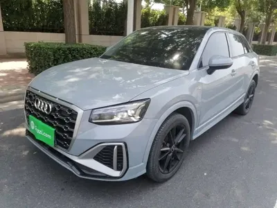 Audi Q2L · 2022 год