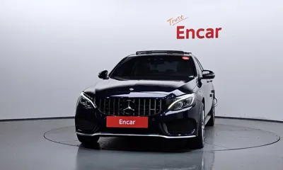 Mercedes-Benz C-Class 2018, 72520 км, за 30500000 KRW