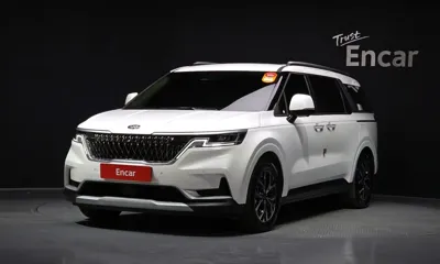 Kia Canival · 2021 год