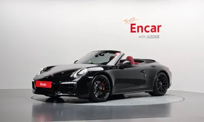Porsche 911 · 2018 год