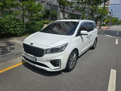 Kia Canival 2019, 111873 км, за 19500000 KRW - фото 1