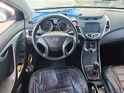 Hyundai Elantra Langdong 2015, 95399 км, за 20299 CNY - фото 6