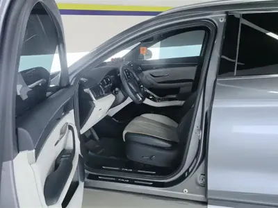 BYD PLUS New Energy 2021, 13100 км, за 76800 CNY - фото 9