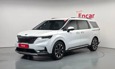 Kia Canival · 2021 год