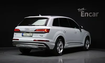 Audi Q7 2021, 64790 км, за 46900000 KRW