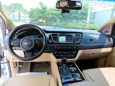 Kia Canival 2015, 181581 км, за 10400000 KRW - фото 8