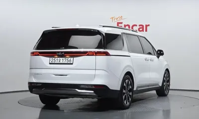 Kia Canival 2023, 104386 км, за 27890000 KRW - фото 2