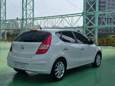 Hyundai i30 2010, 109000 км, за 3400000 KRW - фото 2