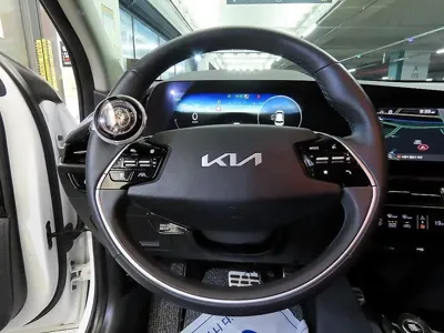 Kia Niro 2022, 59998 км, за 23200000 KRW - фото 8