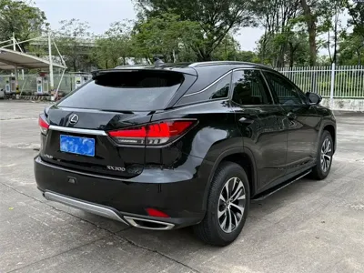 Lexus RX 2022, 60000 км, за 220799 CNY